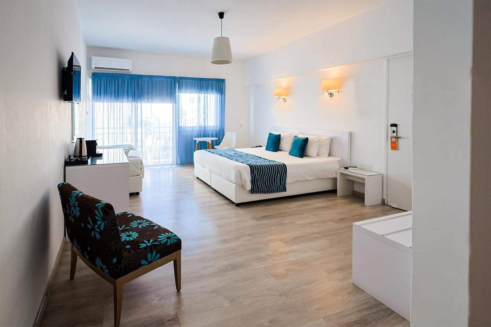 Mikes Kanarium City Hotel Lárnaka Eksteriør bilde