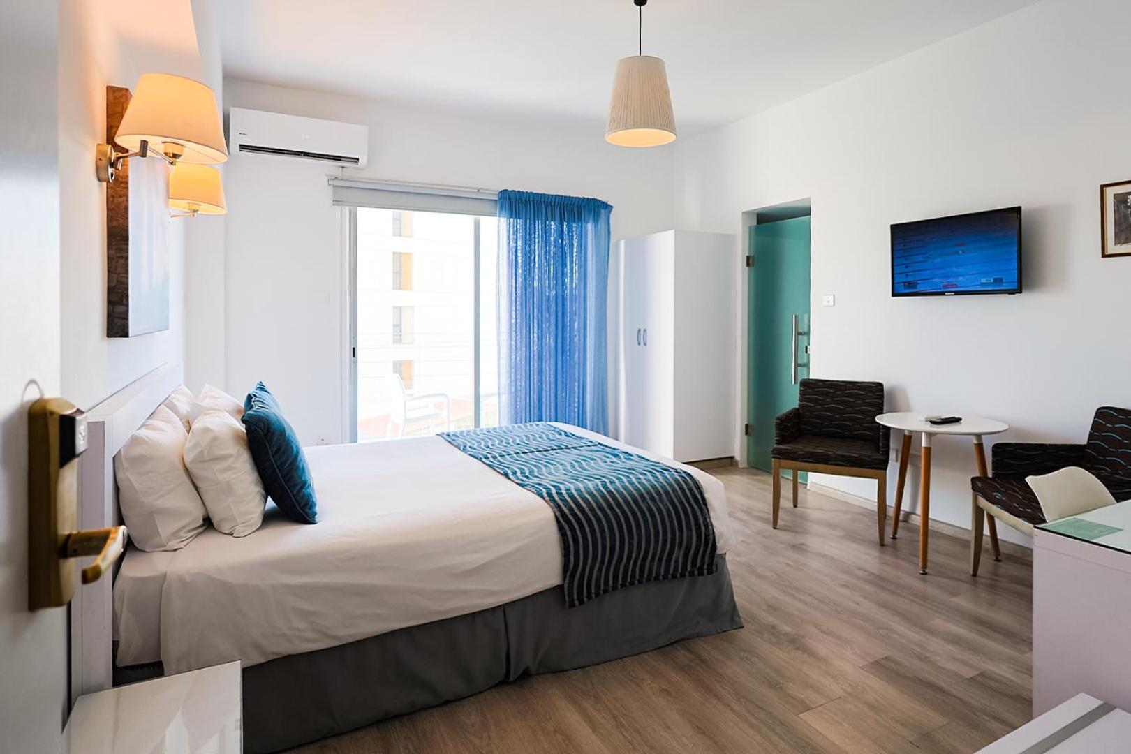 Mikes Kanarium City Hotel Lárnaka Eksteriør bilde
