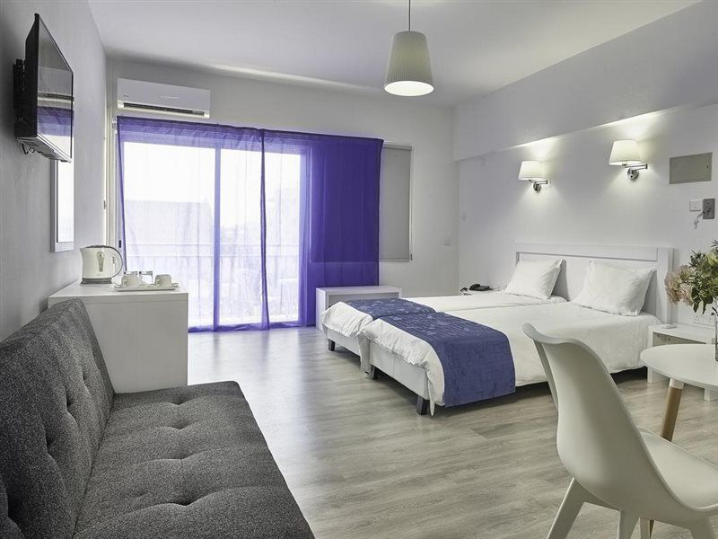 Mikes Kanarium City Hotel Lárnaka Eksteriør bilde